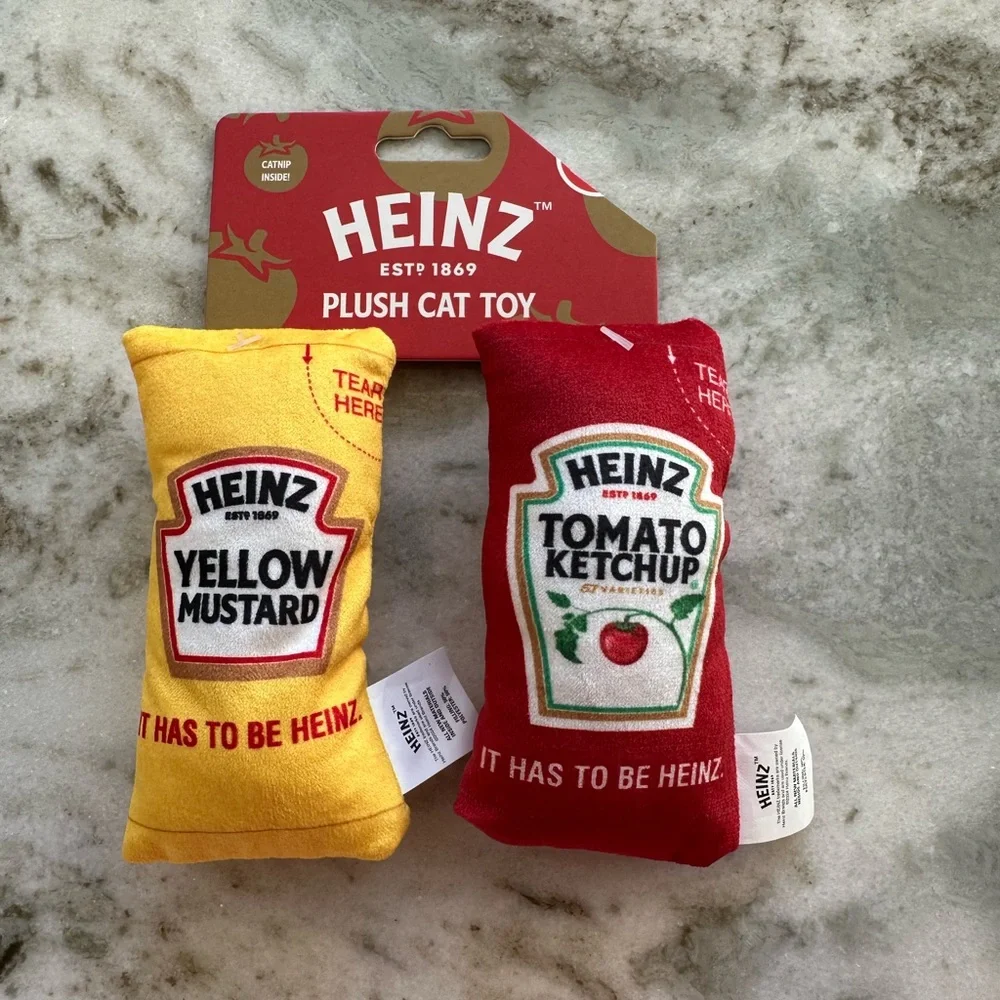 Heinz and Oreo Plush Cat Toys Set